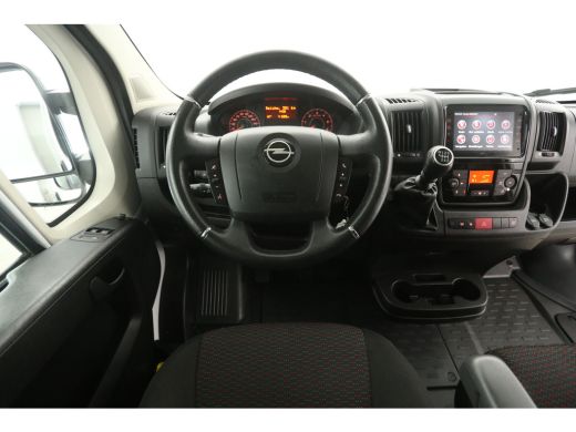 Opel Movano 2.2D 140PK L3H2 3.5t | Clima | Camera | Cruise | 3 Zits | Carplay | Parkeersens. ActivLease financial lease