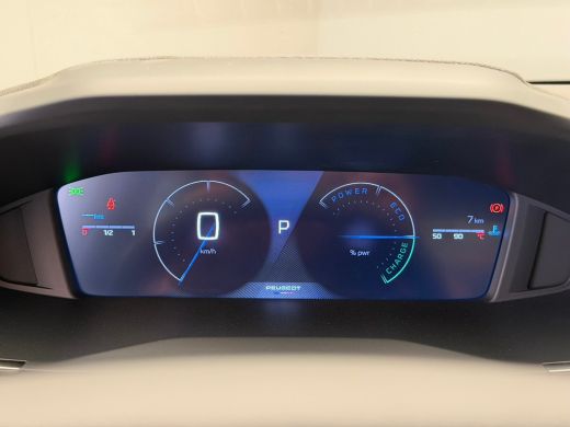 Peugeot 208 Allure | Elektrische parkeerrem | Extra getinte achterste zijruiten en achterruit | Extra getinte... ActivLease financial lease