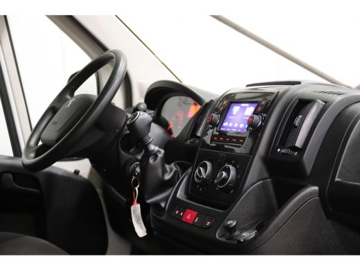 Peugeot Boxer 140PK L4H3 AIRCO CAMERA Peugeot Boxer 140PK L4H3 AIRCO CRUISE CONTROL ActivLease financial lease