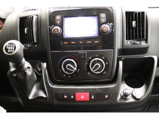 Peugeot Boxer 140PK L4H3 AIRCO CAMERA Peugeot Boxer 140PK L4H3 AIRCO CRUISE CONTROL ActivLease financial lease