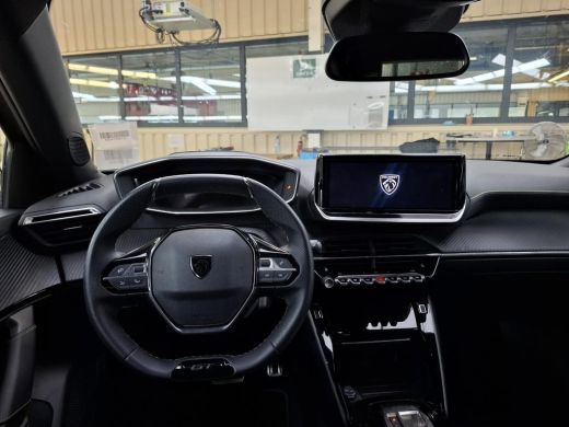 Peugeot e-2008 EV GT Avantage 54 kWh | Fase 3 laden | SOH 98% | Massage | Luxe stoelen | Warmtepomp | Navigatie ... ActivLease financial lease