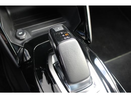 Peugeot e-208 EV GT 350 50 kWh | Fase 3 laden | Navigatie | Camera | Full LED | NL auto | Apple carplay | 78.00... ActivLease financial lease
