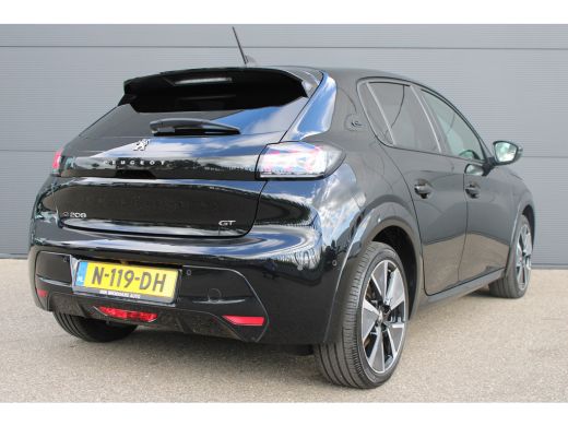 Peugeot e-208 EV GT 350 50 kWh | Fase 3 laden | Navigatie | Camera | Full LED | NL auto | Apple carplay | 78.00... ActivLease financial lease