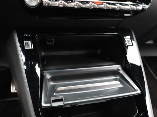 Peugeot e-208 EV GT 51 kWh 96% SOH | Warmtepomp | Cruise Control | Camera | Navigatie | Apple Caprlay/Android A... ActivLease financial lease