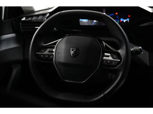 Peugeot e-308 Allure EV 54 kWh 412KM Range Binnenkort Beschikbaar | Extra getint glas | Keyless entry | Lichtme... ActivLease financial lease