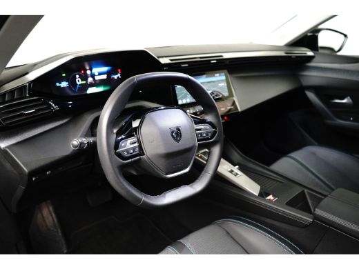 Peugeot e-308 Allure EV 54 kWh 412KM Range Binnenkort Beschikbaar | Extra getint glas | Keyless entry | Lichtme... ActivLease financial lease