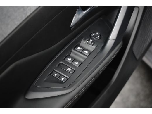Peugeot e-308 Allure EV 54 kWh 412KM Range Binnenkort Beschikbaar | Extra getint glas | Keyless entry | Lichtme... ActivLease financial lease