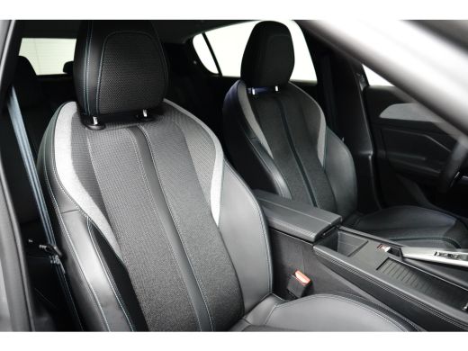 Peugeot e-308 Allure EV 54 kWh 412KM Range Binnenkort Beschikbaar | Extra getint glas | Keyless entry | Lichtme... ActivLease financial lease