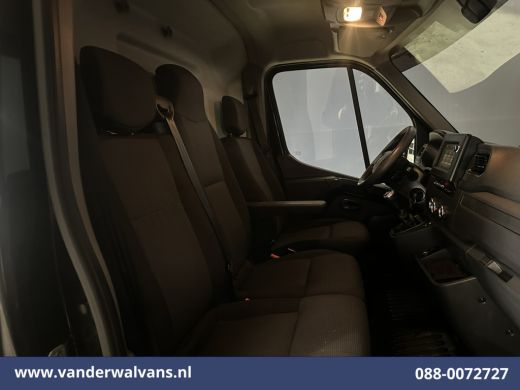Renault Master 2.3 dCi 180pk L2H2 Euro6 Airco | Camera | Navigatie | LM Velgen | Cruisecontrol | LED Sidebars, 2... ActivLease financial lease