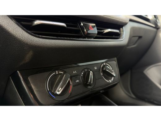 Skoda Fabia 95pk 1.0 TSI Selection | Parkeersensoren Achter | Carplay | Keyless Start | 15" | ActivLease financial lease
