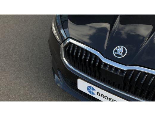 Skoda Fabia 95pk 1.0 TSI Selection | Parkeersensoren Achter | Carplay | Keyless Start | 15" | ActivLease financial lease