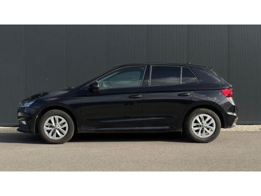 Skoda Fabia 95pk 1.0 TSI Selection | Parkeersensoren Achter | Carplay | Keyless Start | 15" | ActivLease financial lease