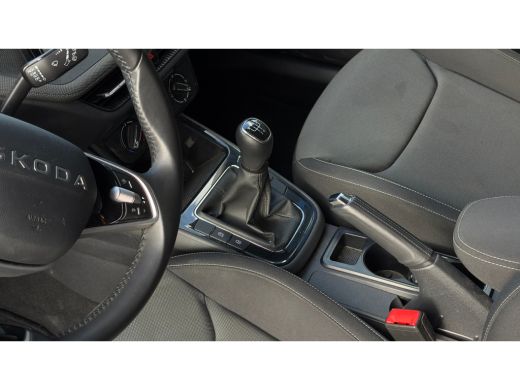 Skoda Fabia 95pk 1.0 TSI Selection | Parkeersensoren Achter | Carplay | Keyless Start | 15" | ActivLease financial lease