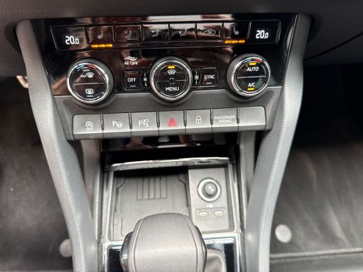 Skoda Karoq 1.5 TSI ACT Sportline Business ActivLease financial lease