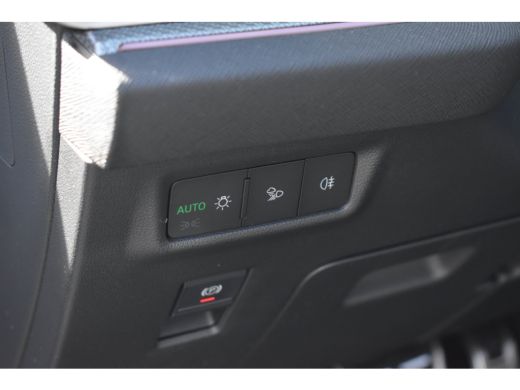 Skoda Kodiaq Sportline Business | SCHUIFDAK | STOEL+STUUR VERW. | ELEK.STOELEN | TREKHAAK | ADAPT.CRUISE | 3-Z... ActivLease financial lease
