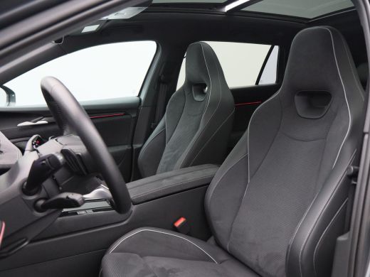 Skoda Superb Combi 1.5 TSi 204 Pk PHEV Sportline Business | Trekhaak | Carplay | Canton Audio | Head-up Displa... ActivLease financial lease