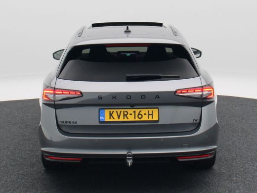 Skoda Superb Combi 1.5 TSi 204 Pk PHEV Sportline Business | Trekhaak | Carplay | Canton Audio | Head-up Displa... ActivLease financial lease