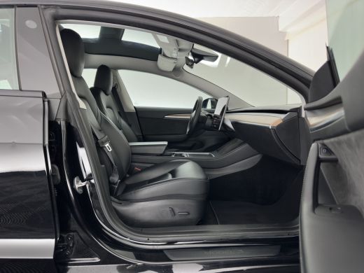 Tesla Model 3 RWD 60 kWh [3-Fase-11kW ] {SoH-88%} (INCL-BTW) Aut. *PANO | LEATHER | KEYLESS | FULL-LED | MEMORY... ActivLease financial lease