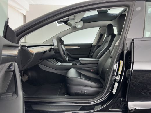 Tesla Model 3 RWD 60 kWh [3-Fase-11kW ] {SoH-88%} (INCL-BTW) Aut. *PANO | LEATHER | KEYLESS | FULL-LED | MEMORY... ActivLease financial lease