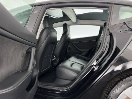 Tesla Model 3 RWD 60 kWh [3-Fase-11kW ] {SoH-88%} (INCL-BTW) Aut. *PANO | LEATHER | KEYLESS | FULL-LED | MEMORY... ActivLease financial lease