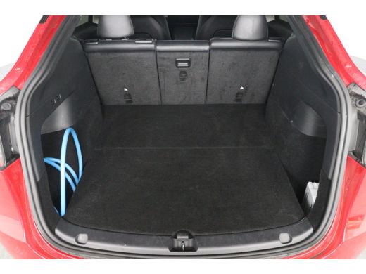 Tesla Model Y Long Range AWD 75 kWh | SOH 93% | Trekhaak | Leder | Pano | Camera | Stoel/Stuurverwarming | Crui... ActivLease financial lease