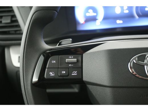Toyota ProAce 75 kWh L2H1 Long Range | NIEUW | Snelladen | SOH 97% | Virtual | Airco | Camera | Cruise | 3 Zits... ActivLease financial lease