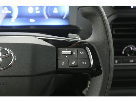 Toyota ProAce 75 kWh L2H1 Long Range | NIEUW | Snelladen | SOH 97% | Virtual | Airco | Camera | Cruise | 3 Zits... ActivLease financial lease