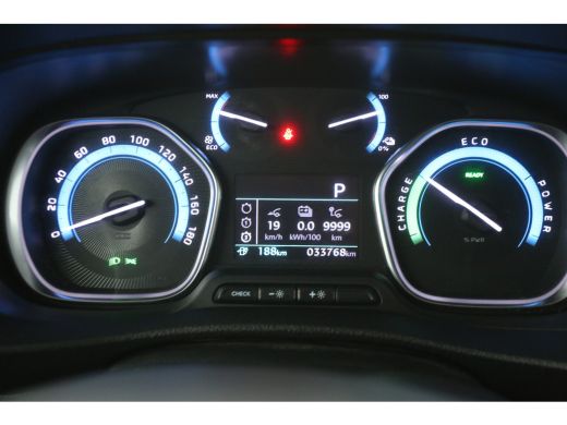 Toyota ProAce 75 kWh L2H1 Long Range | Snelladen | SOH 99% | Airco | Cruise | 3 Zits | Carplay | Parkeersens. ActivLease financial lease