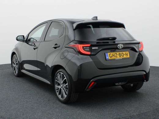 Toyota Yaris 1.5 Hybrid 130 Executive | BSM | Parkeersensoren V&A | Stoel & Stuur verw. | Prijs Rijklaar!! ActivLease financial lease