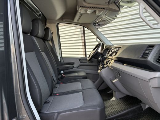 Volkswagen Crafter 177PK L3H2 &bull; Indium Grey &bull; Black Styling Package &bull; FULL OPTION ActivLease financial lease