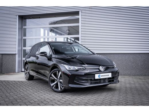 Volkswagen Golf Life Edition eHybrid | 'App-Connect' draadloze smartphone integratie | Achteruitrijcamera (Rear V... ActivLease financial lease