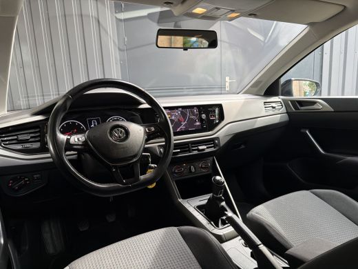 Volkswagen Polo TSI 95PK COMFORTLINE NAVIGATIE/CRUISE/PARKEERSENSOREN ActivLease financial lease