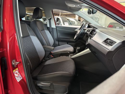 Volkswagen Taigo TSI 115PK DSG LIFE EDITION CAMERA/VIRTUAL/CARPLAY/ FABRIEKS GARANTIE ActivLease financial lease