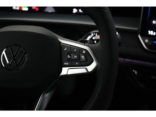 Volkswagen Tayron 1.5 TSI eHybrid R-Line 272PK | Pano Dak | IQ Light l Camera |  Cruise cont adapt | App connect | ... ActivLease financial lease