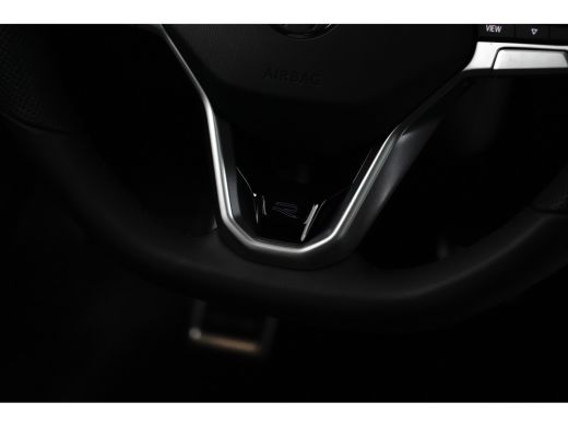 Volkswagen Tayron 1.5 TSI eHybrid R-Line 272PK | Pano Dak | IQ Light l Camera |  Cruise cont adapt | App connect | ... ActivLease financial lease