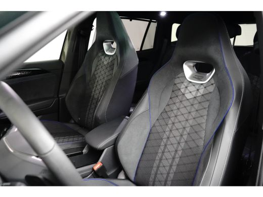Volkswagen Tayron 1.5 TSI eHybrid R-Line 272PK | Pano Dak | IQ Light l Camera |  Cruise cont adapt | App connect | ... ActivLease financial lease