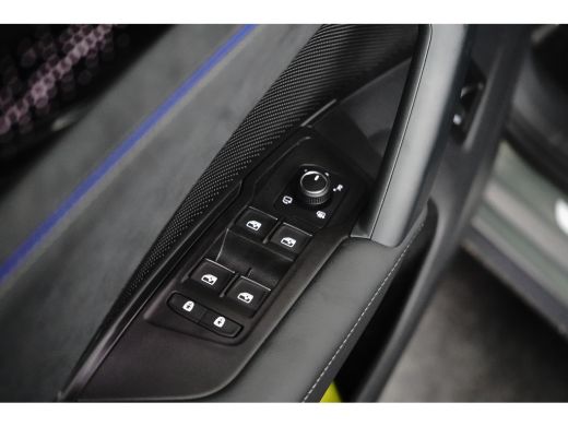 Volkswagen Tayron 1.5 TSI eHybrid R-Line 272PK | Pano Dak | IQ Light l Camera |  Cruise cont adapt | App connect | ... ActivLease financial lease
