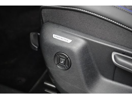 Volkswagen Tayron 1.5 TSI eHybrid R-Line 272PK | Pano Dak | IQ Light l Camera |  Cruise cont adapt | App connect | ... ActivLease financial lease