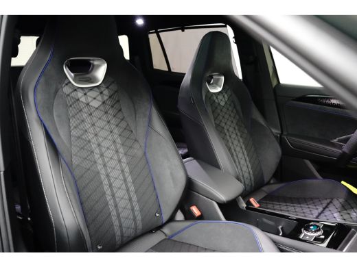 Volkswagen Tayron 1.5 TSI eHybrid R-Line 272PK | Pano Dak | IQ Light l Camera |  Cruise cont adapt | App connect | ... ActivLease financial lease