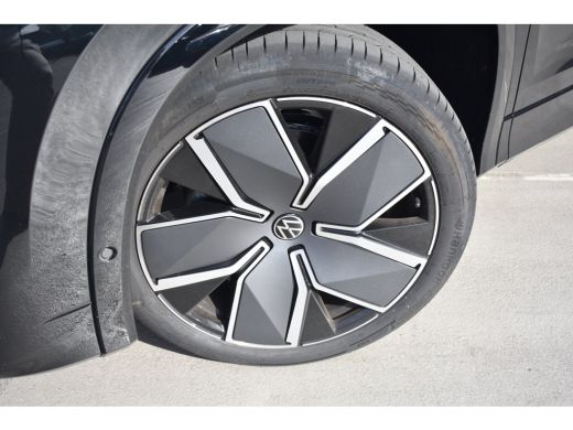 Volkswagen Tayron R-Line Edition | TREKHAAK | STOEL.MASSAGE | STUUR + STOEL VERW. | SCHUIFDAK | CAMERA | APP.CONNEC... ActivLease financial lease