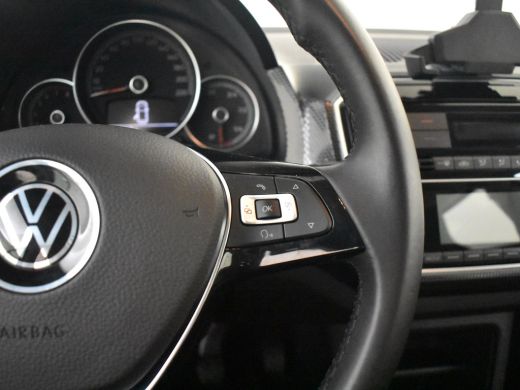 Volkswagen up! 1.0 | Achteruitrijcamera | Cruise control | Multifunct. Stuurwiel Leder l Parkeersensoren l ActivLease financial lease