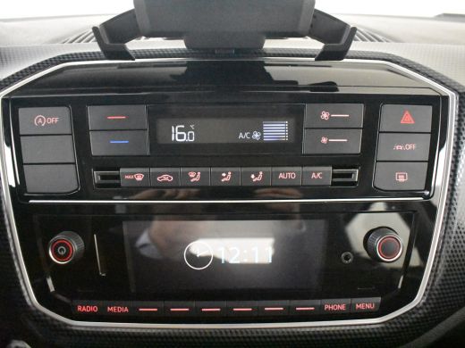 Volkswagen up! 1.0 | Achteruitrijcamera | Cruise control | Multifunct. Stuurwiel Leder l Parkeersensoren l ActivLease financial lease