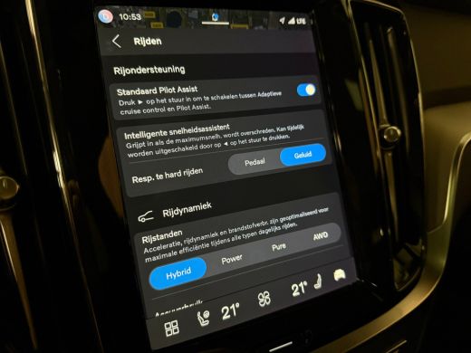 Volvo  V60 T6 AWD Recharge Plus Dark | Schuifdak | Adaptieve Cruise Control | Stoelverwarming voor+achter | ... ActivLease financial lease