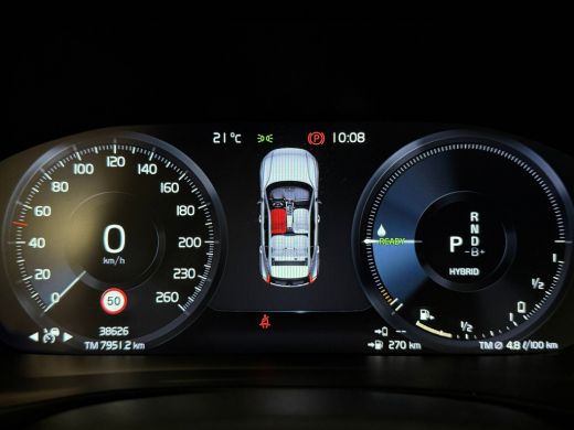Volvo  XC40 T5 Recharge Ultimate Dark | Trekhaak | Schuifdak | Harman Kardon | Parkeercamera | All Season ban... ActivLease financial lease