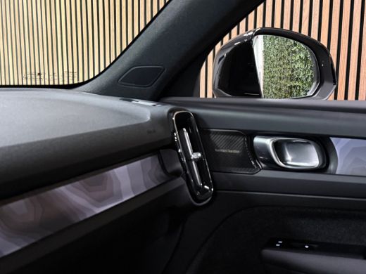 Volvo  XC40 T5 Recharge Ultimate Dark | Trekhaak | Schuifdak | Harman Kardon | Parkeercamera | All Season ban... ActivLease financial lease