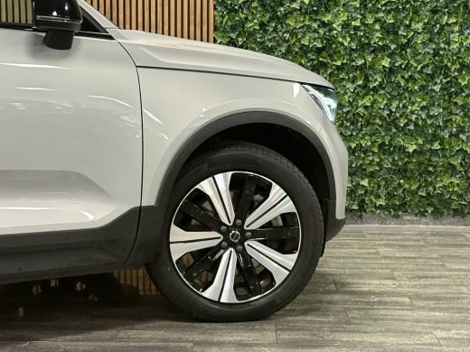 Volvo  XC40 T5 Recharge Ultimate Dark | Trekhaak | Schuifdak | Harman Kardon | Parkeercamera | All Season ban... ActivLease financial lease