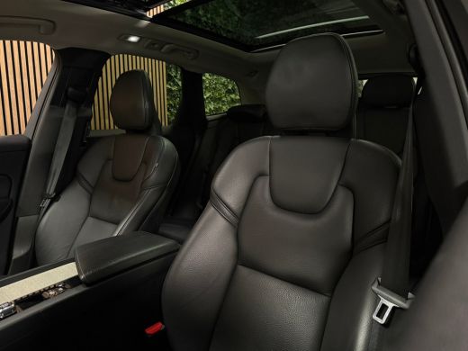 Volvo  XC60 T6 AWD Recharge Ultimate Bright Long Range | Luchtvering | Trekhaak | Head-Up Display | Harman Ka... ActivLease financial lease
