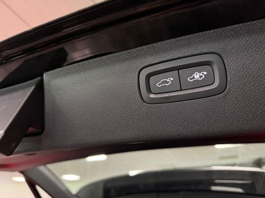 Volvo  XC90 T8 AWD Recharge Ultra Dark | Full Option! | Bowers & Wilkins | Luchtvering | Stoelventilatie | Tr... ActivLease financial lease