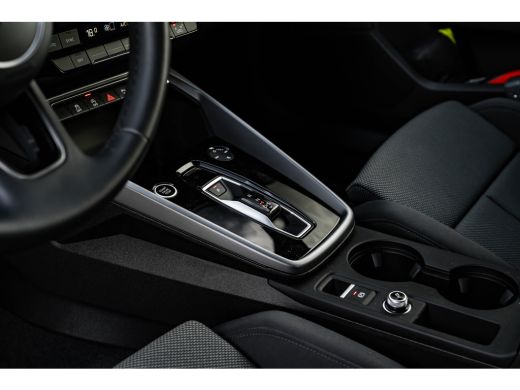 Audi A3 Limousine 30 TFSI Advanced edition 116PK | Camera achter | Adaptieve Cruise Control | Zwart Optie... ActivLease financial lease