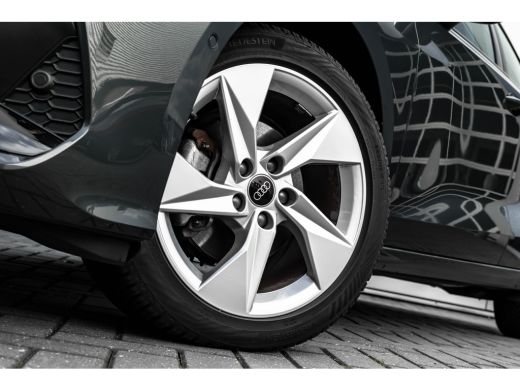 Audi A3 Limousine 30 TFSI Advanced edition 116PK | Camera achter | Adaptieve Cruise Control | Zwart Optie... ActivLease financial lease